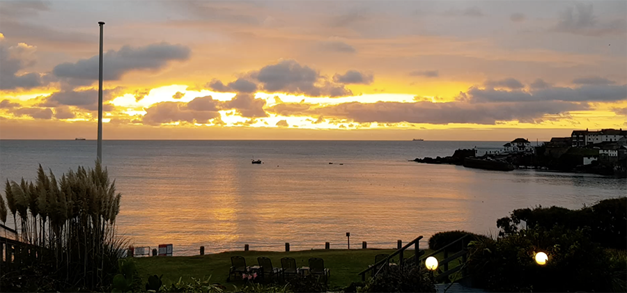 South West Coast Path from Coverack to Kennack Sands